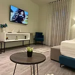 Pensjonat The Cosy Wlora