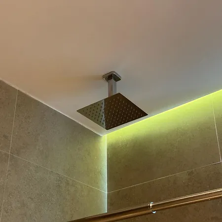 The Cosy 3*