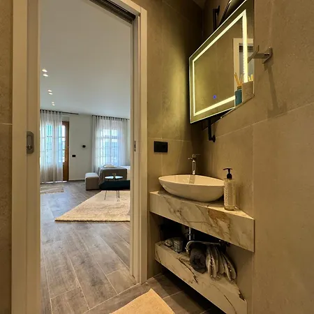 Πανσιόν The Cosy Vlorë