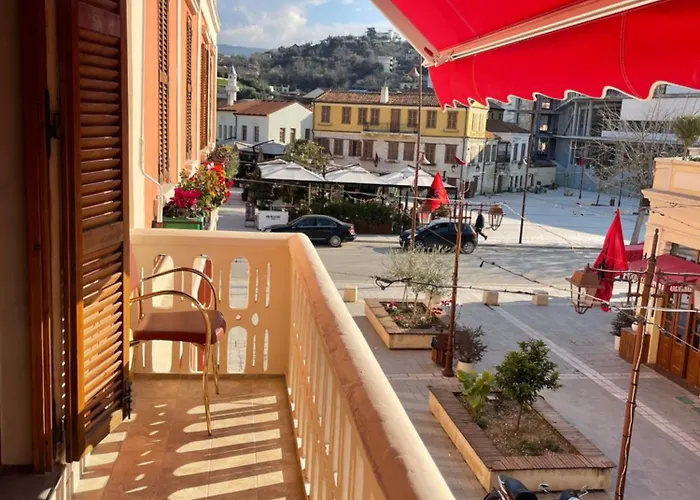 The Cosy 招待所 Vlorë