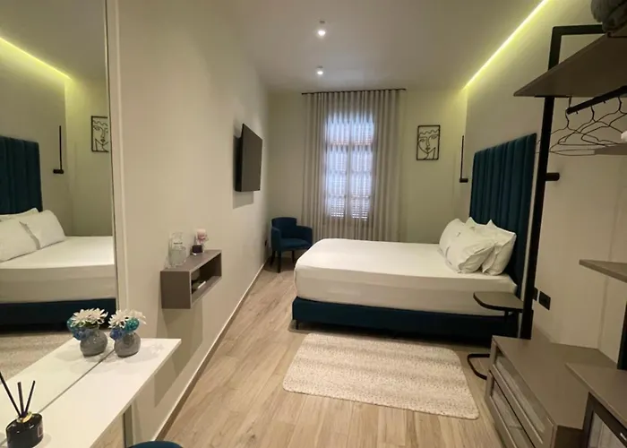 The Cosy 招待所 Vlorë